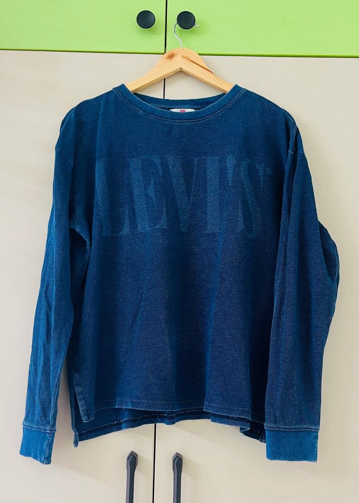 Levi&#39;s Long Sleeve Sweatshirt
