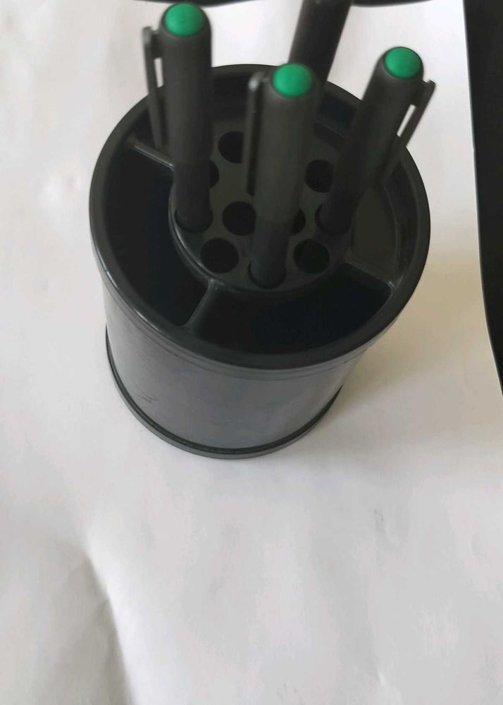 Rotating Pen Stand With 4 Green Pes
