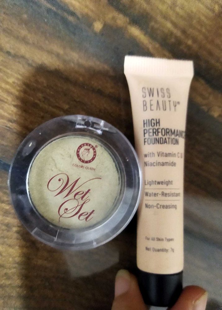 Foundation And Highlighter Combo