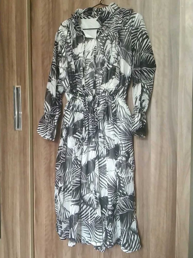 Tropical Print Midi Dress