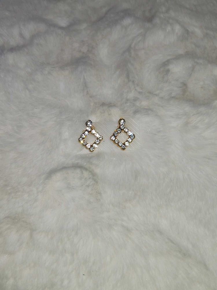 Sparkling Square Earrings