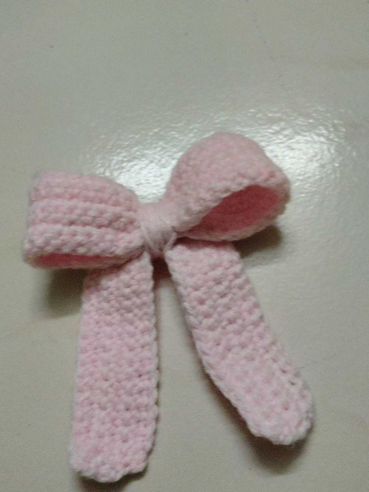 Pink Knitted Bow