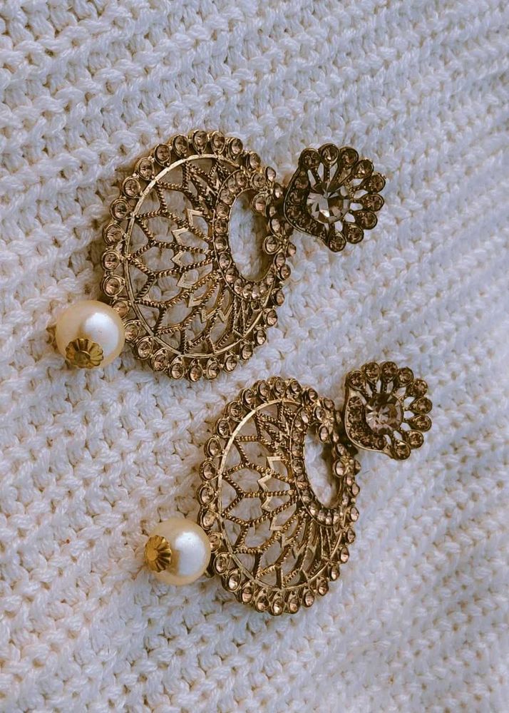 Elegant Gold Earrings