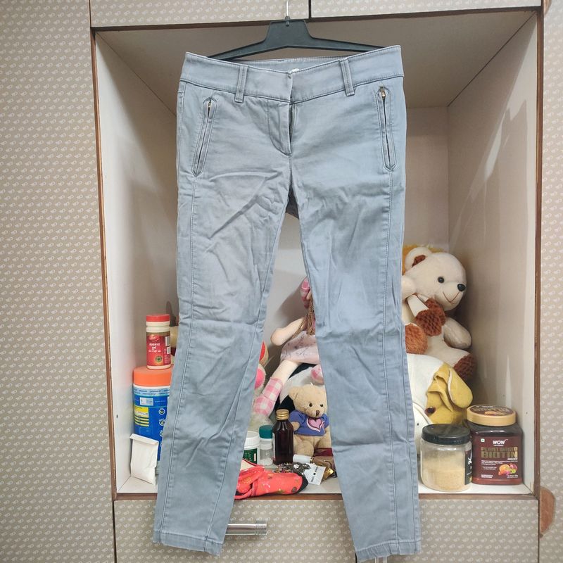 Grey Skinny Fit Low Waist Pants