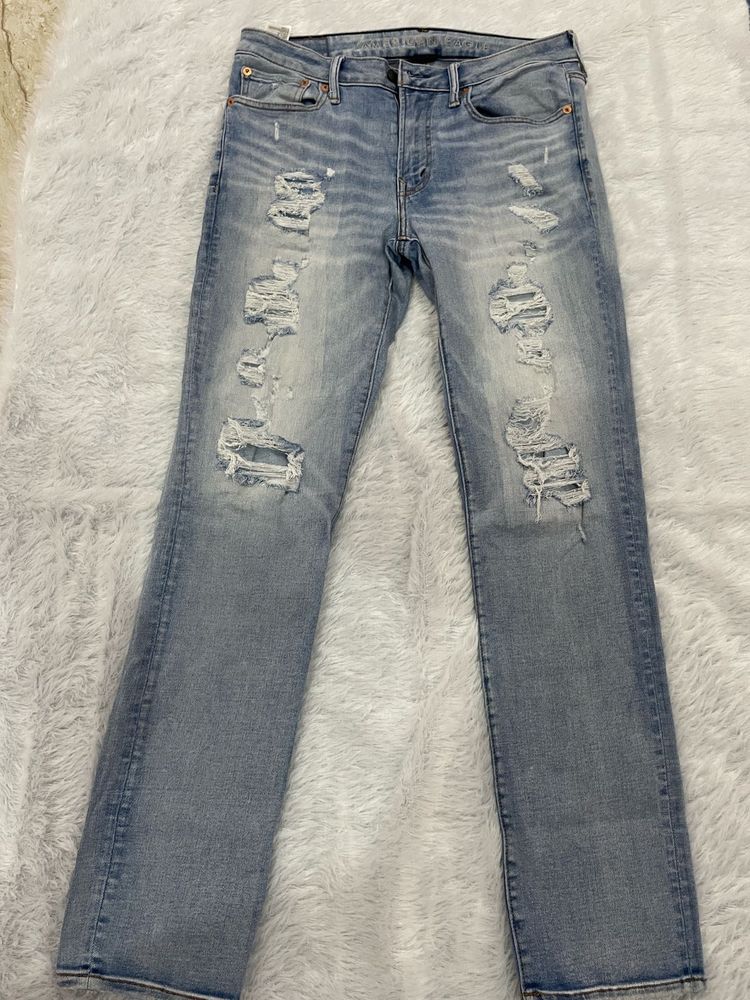 AE Ripped Jeans
