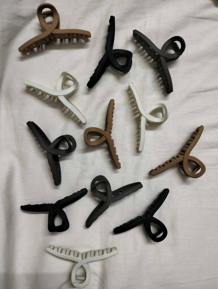 4 Hair Claws