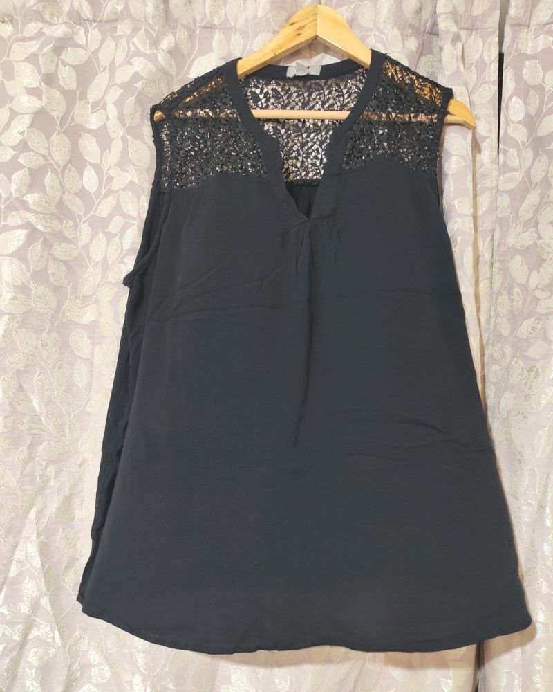 Black Plus Size Crepe Cotton Sleeveless Top