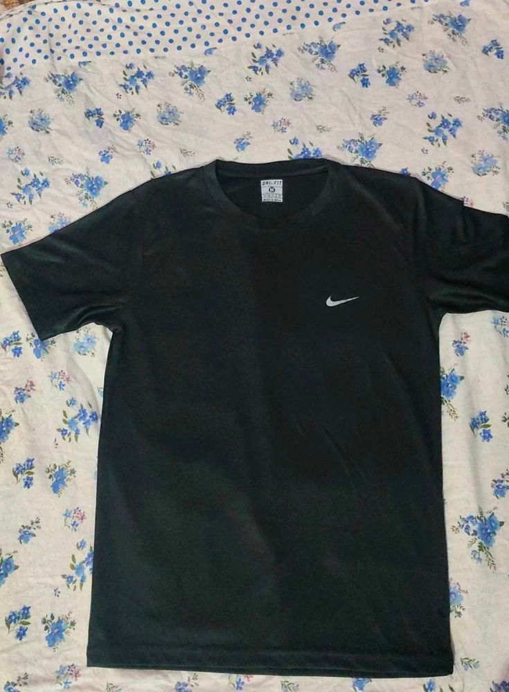 Nike Dri-FIT Training Tee