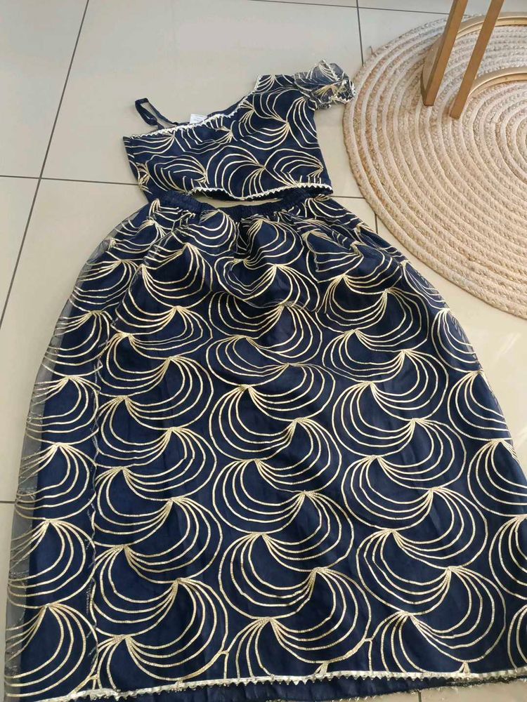 Navy &amp; Gold Abstract Two-Piece Set