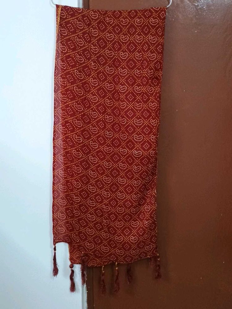 Scarfs and Stoles