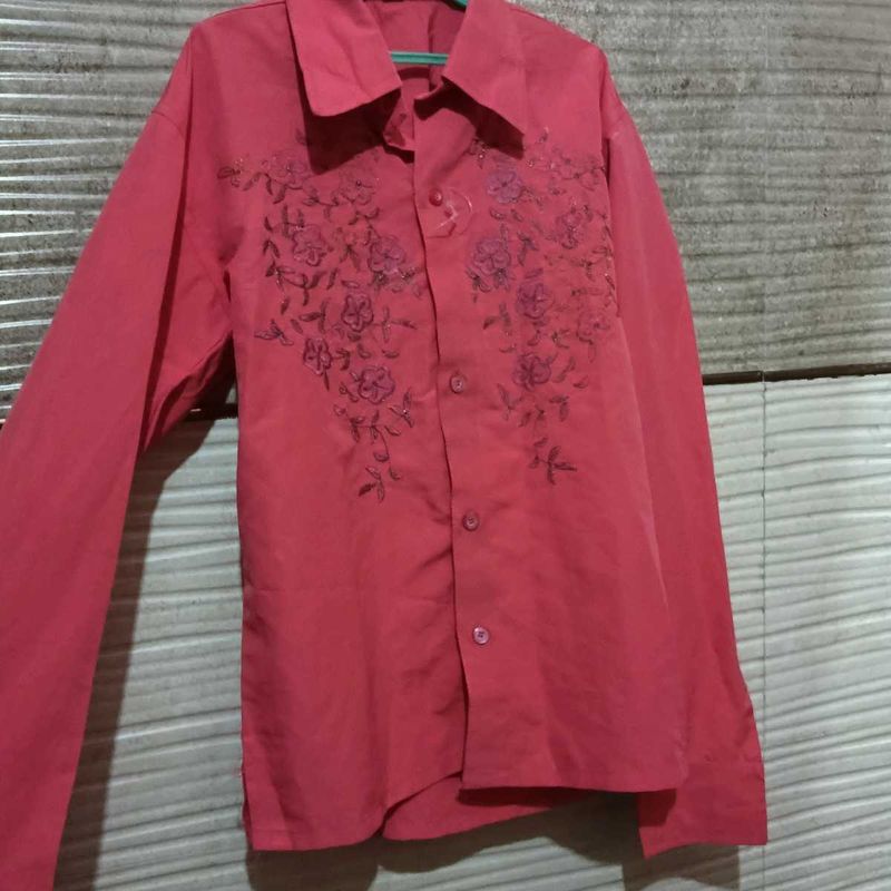 floral shirt