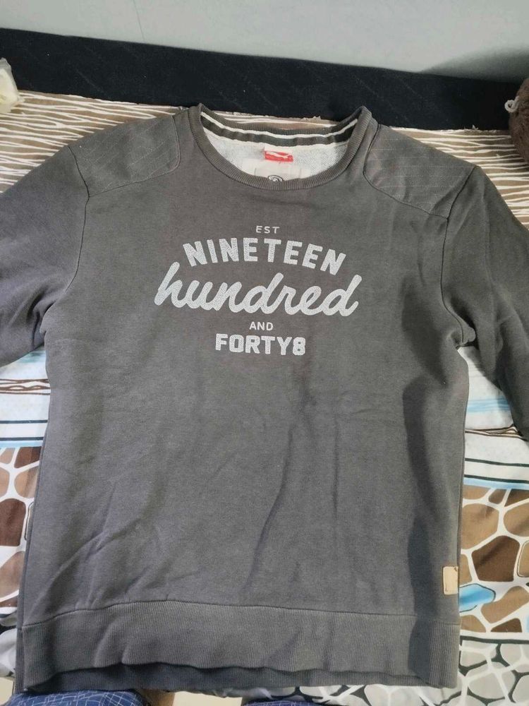 Vintage Style Crewneck Sweatshirt