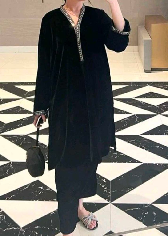 Elegant Black Velvet Kurta Set