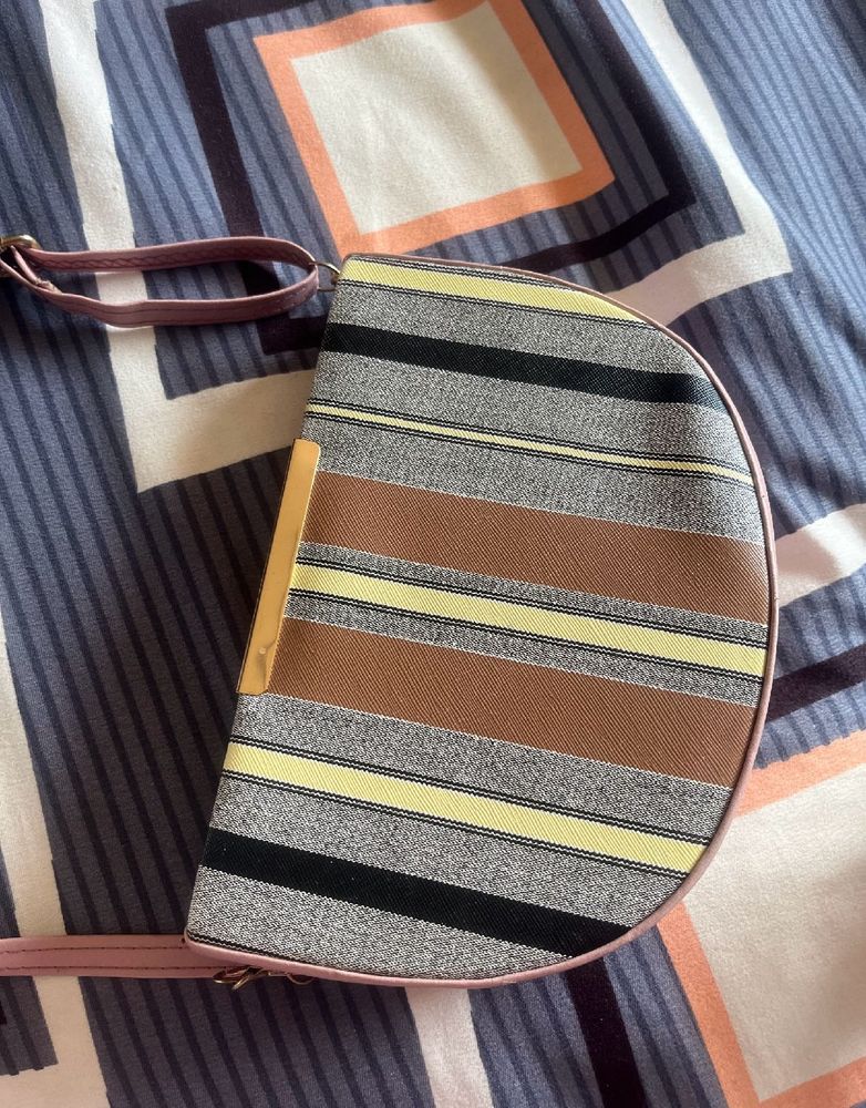 sling bag