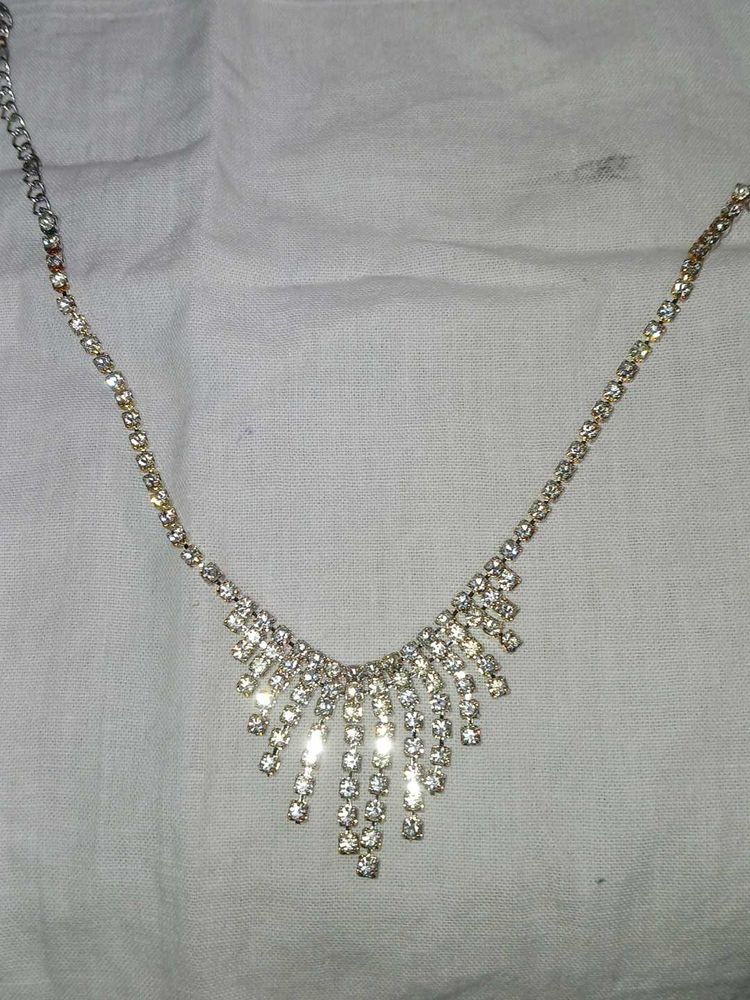 Sparkling Rhinestone Necklace