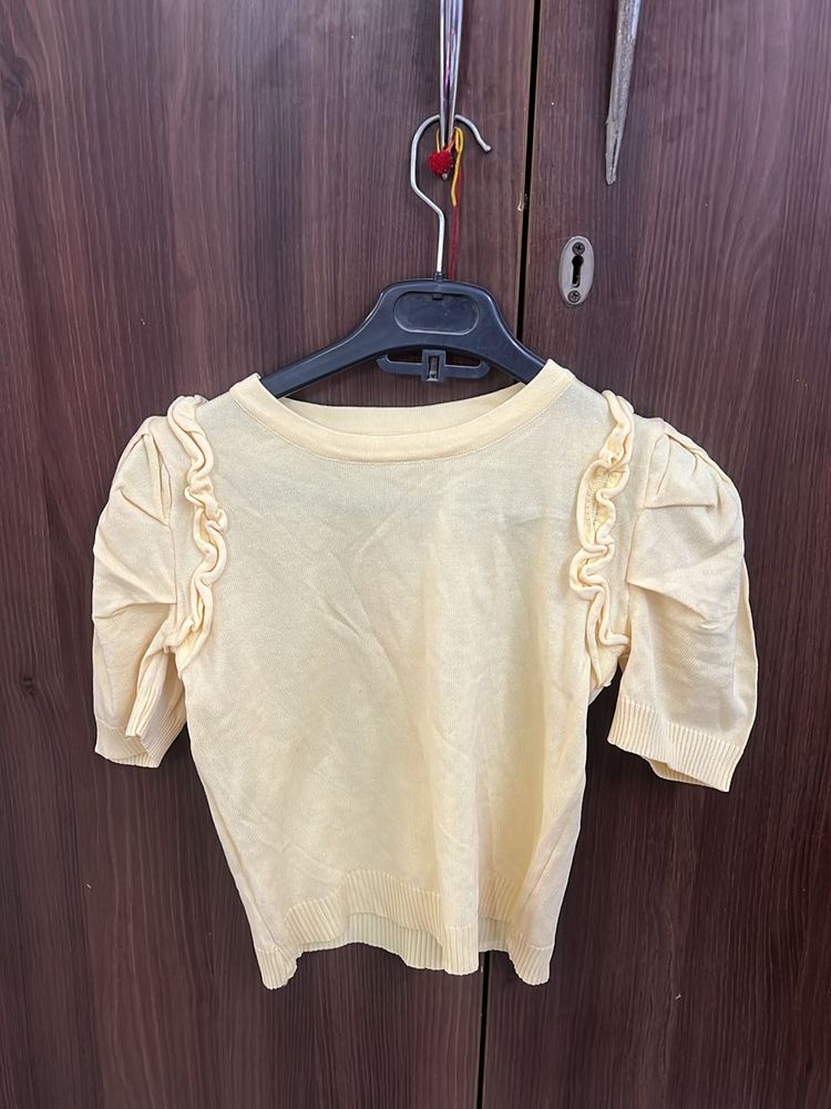Women Crop Top
