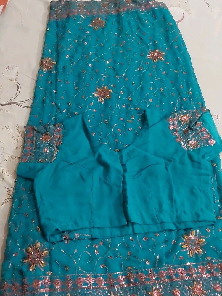 Beautiful  Saree,,light Weight,, With Blouse