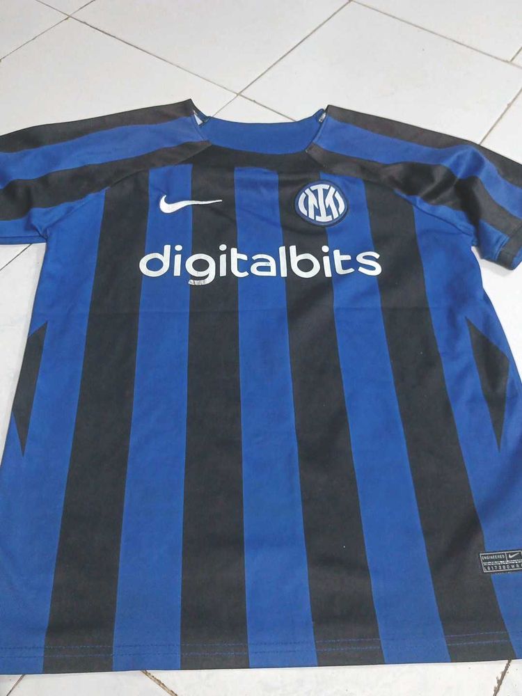 Men Tshirt