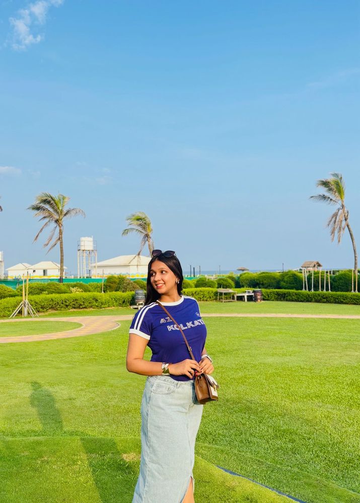 Blue Graphic Print Top