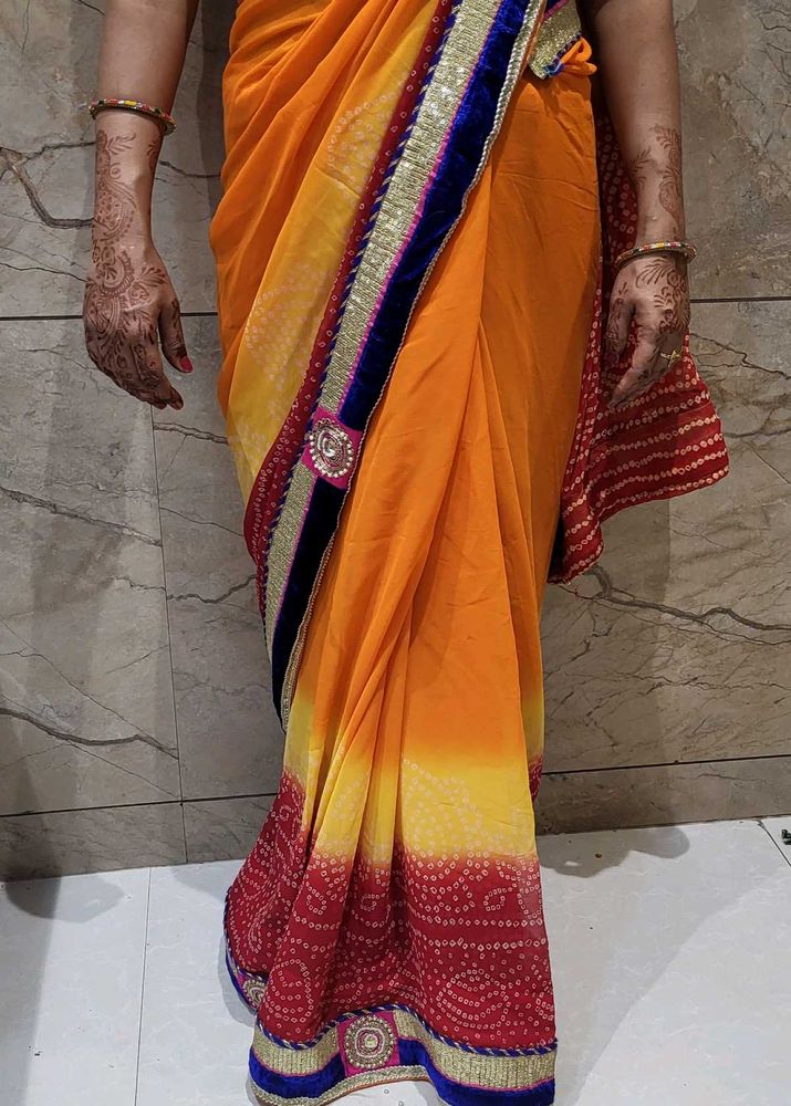 Beautiful Bhandni Like Saree With Blouse ❣️