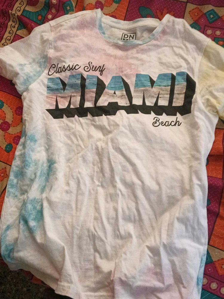 Miami Beach Graphic Tee
