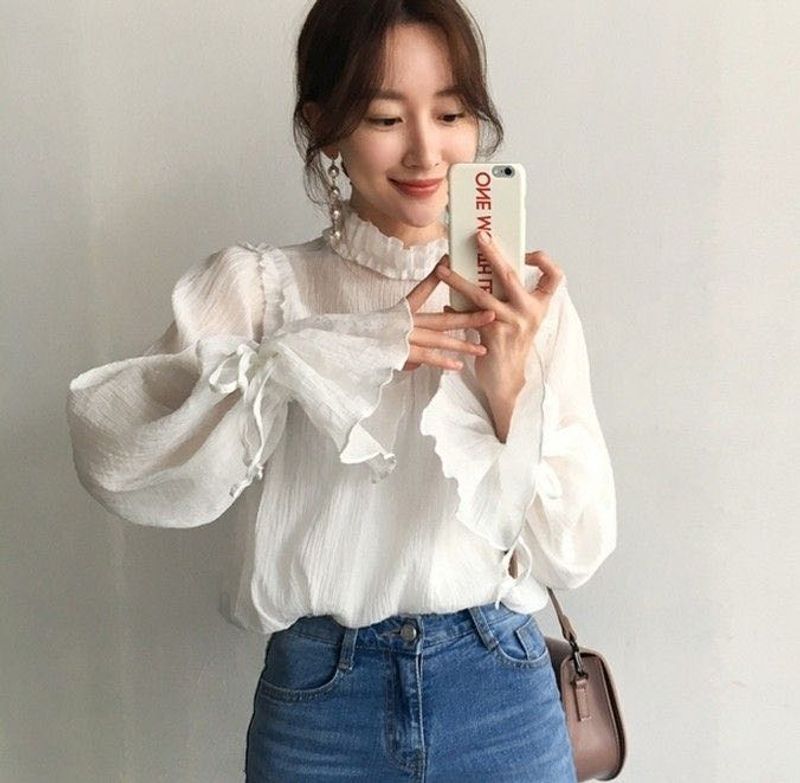 Vintage Korean Pintresty Top