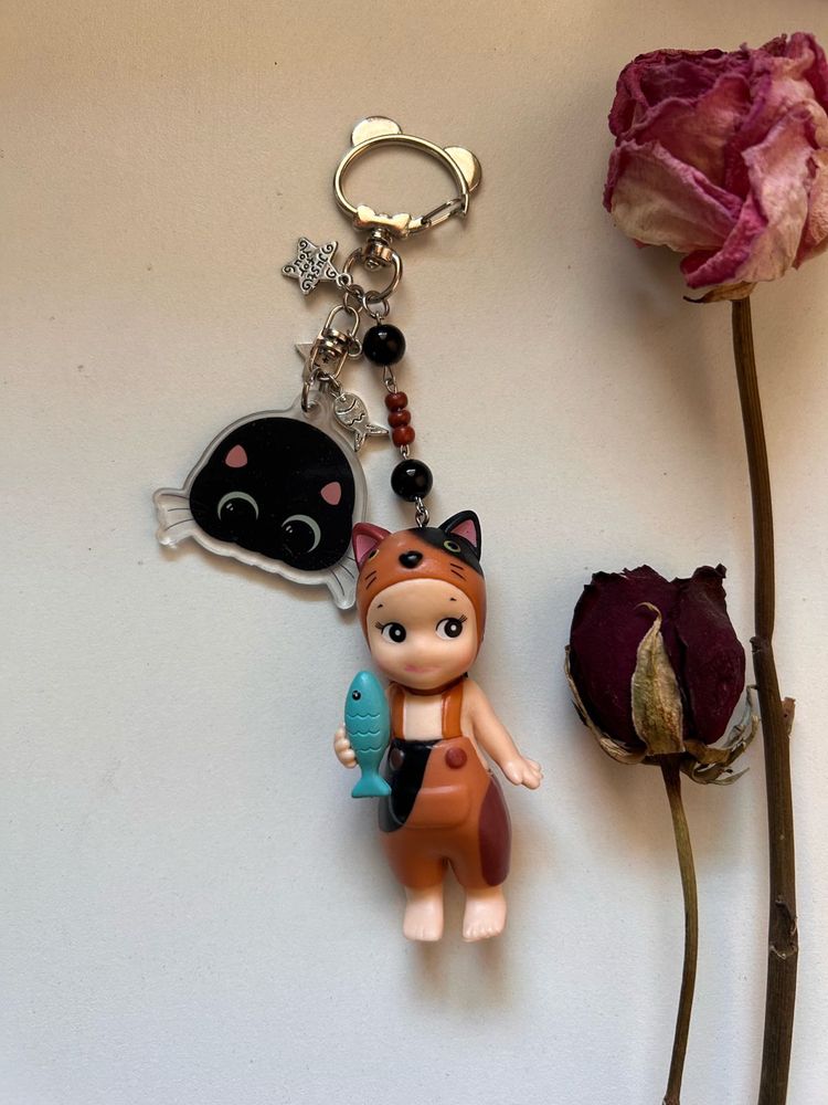 Sonny Angel X Tortoiseshell Cat Keychain 🤎