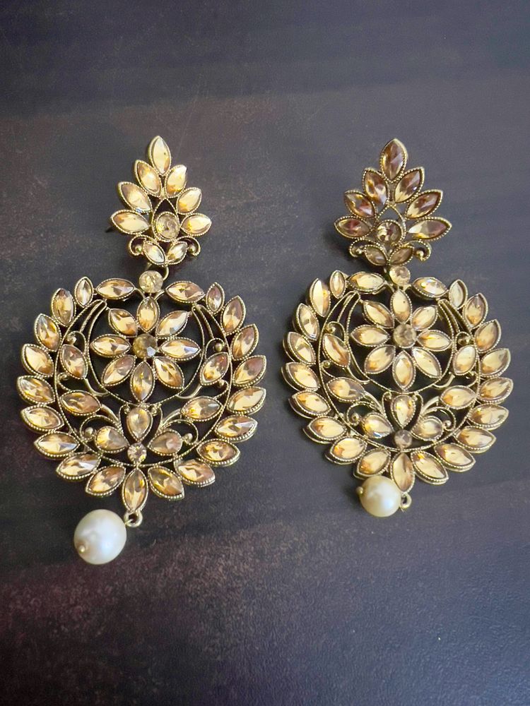 Golden chandbalis with pearl for ethnic attire