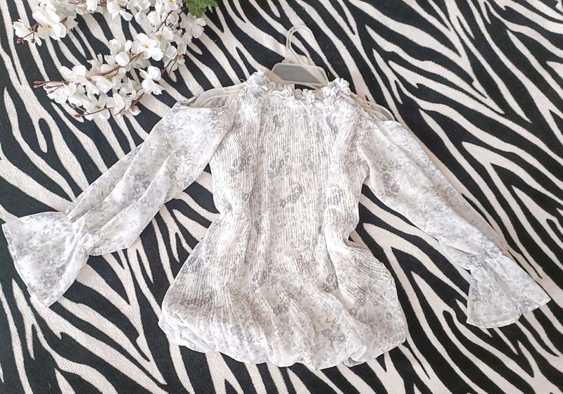 Floral Print Cold Shoulder Top