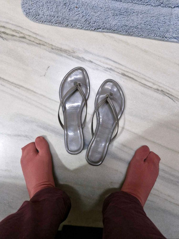Sandle And Socks