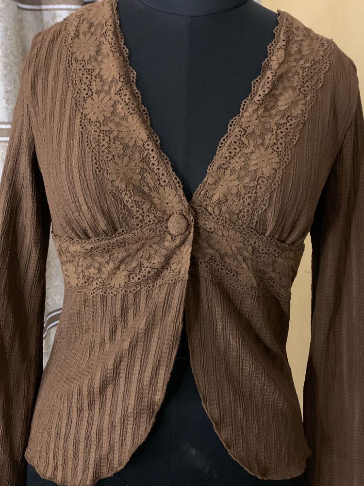 Savana Lace Detailed Top