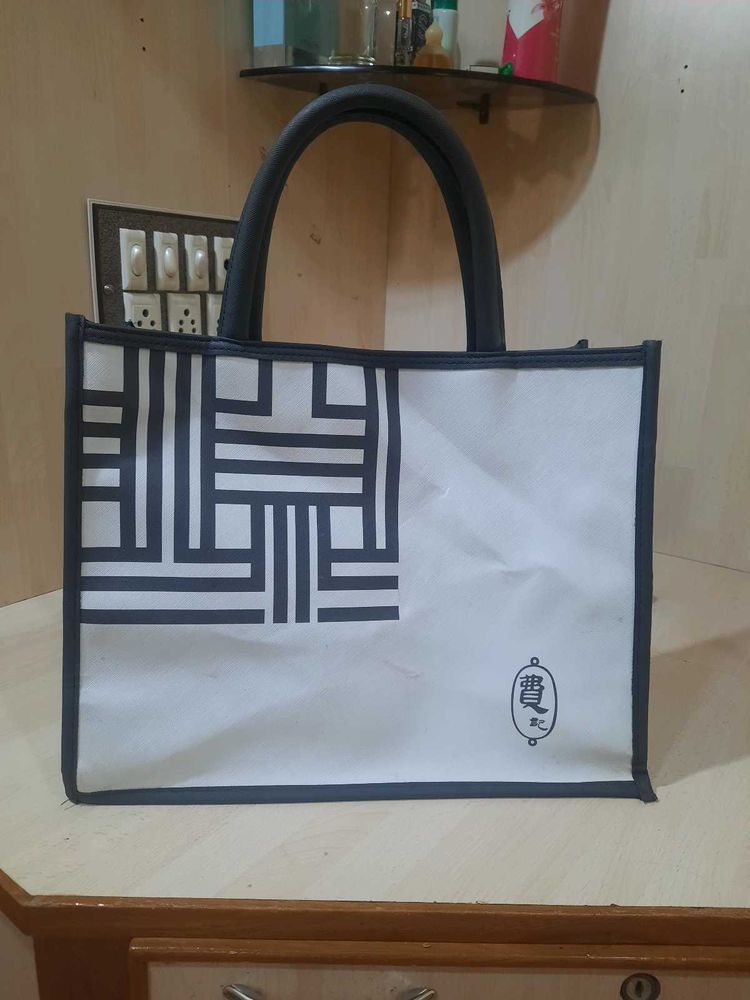 Geometric Print Tote Bag