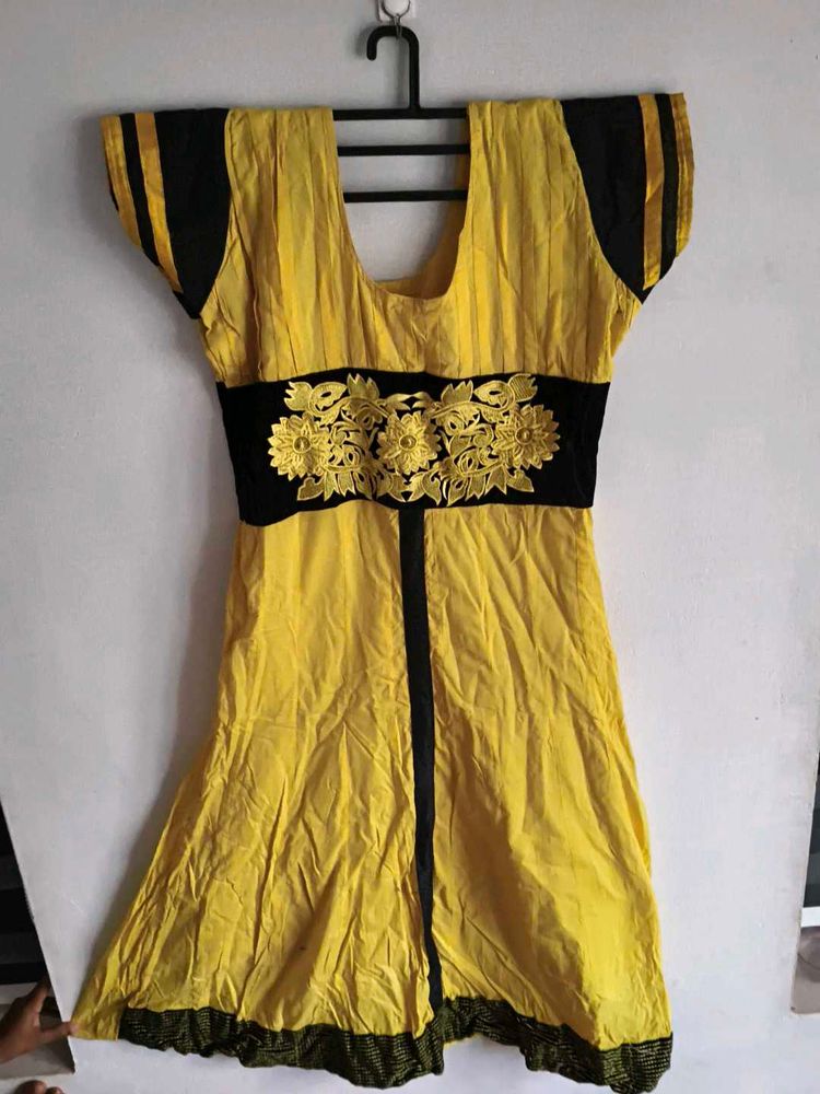 Yellow And Black Kurta