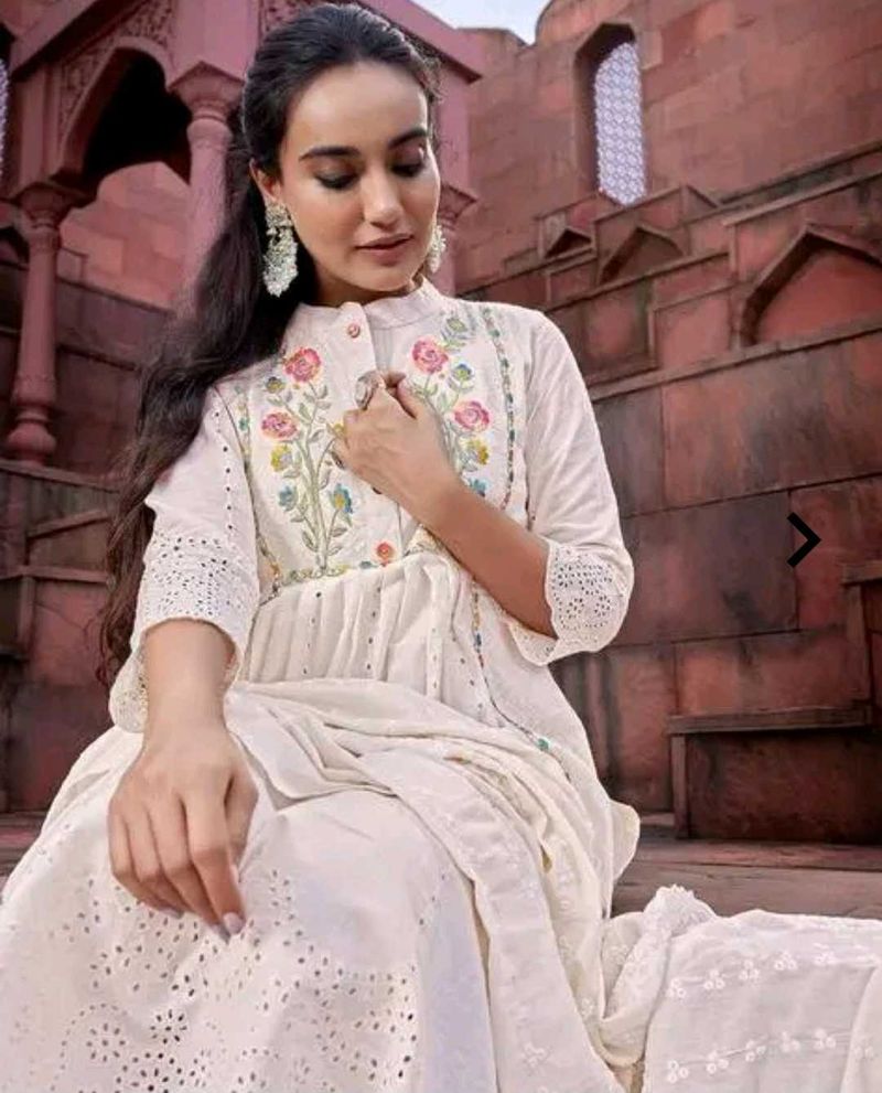 Chikankari Elegant Embroidered Kurta Set