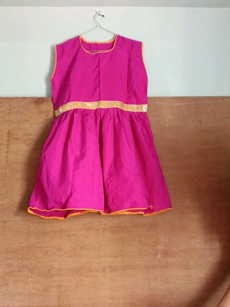 Cute Pink Girls&#39; Dress