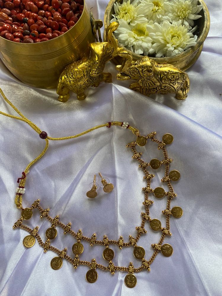 Coin Necklace Set