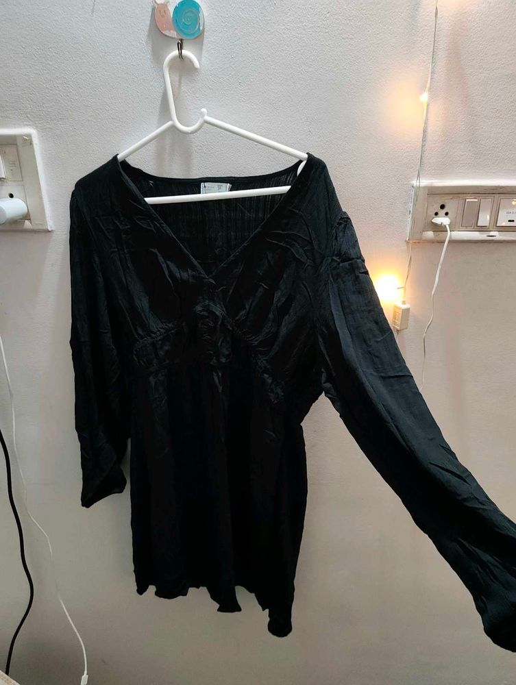 Elegant Black Long Sleeve Top
