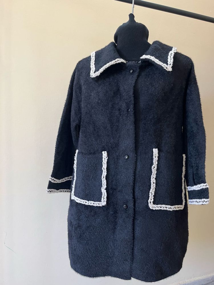 Elegant Black Lace Trim Coat