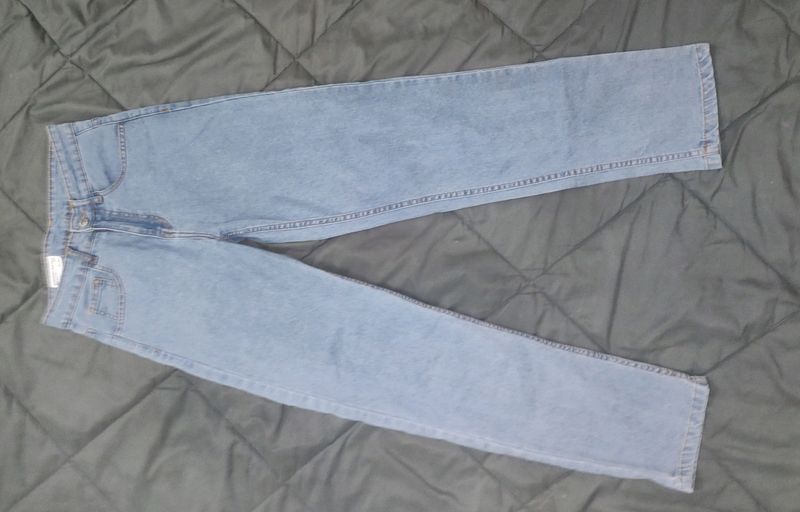 High Waist Jeans From Brand Kotty