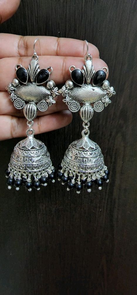 Big Discount Silver look like oxidized jhumka