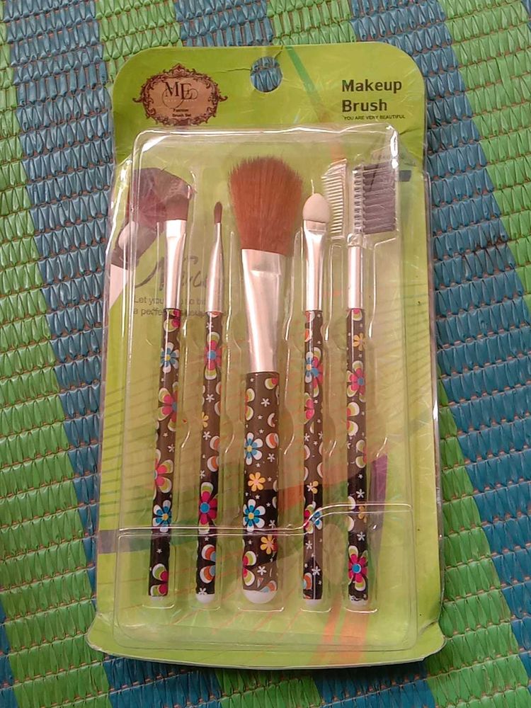 Makeup Brush Set