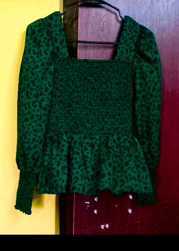 Harpa Peplum Top