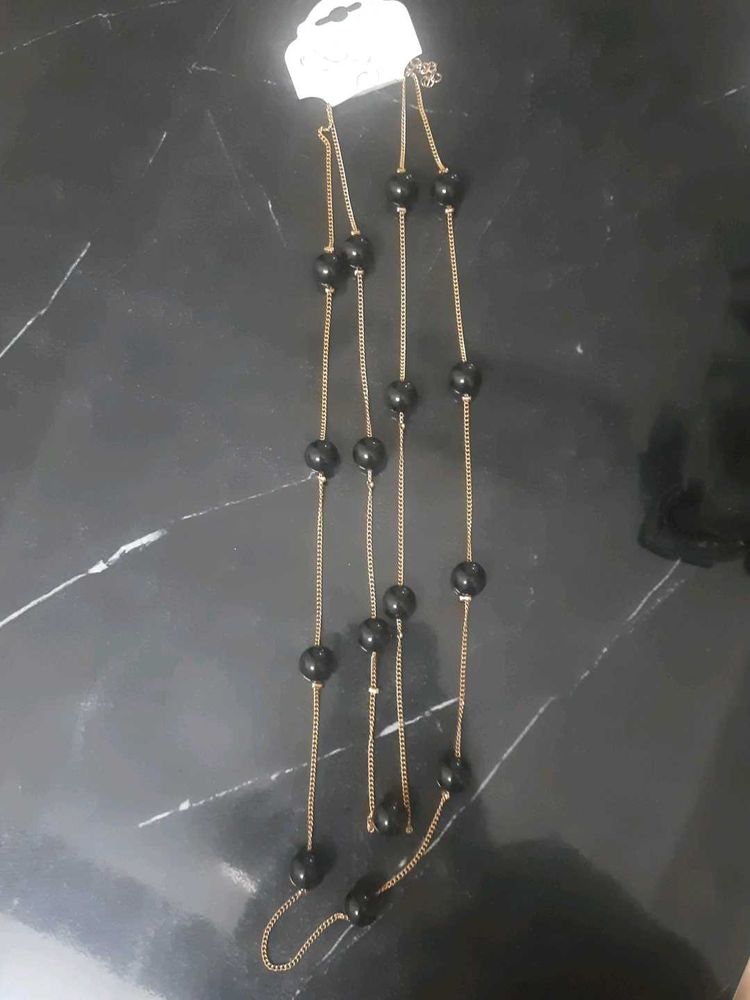 Black Bead Gold Chain Necklace