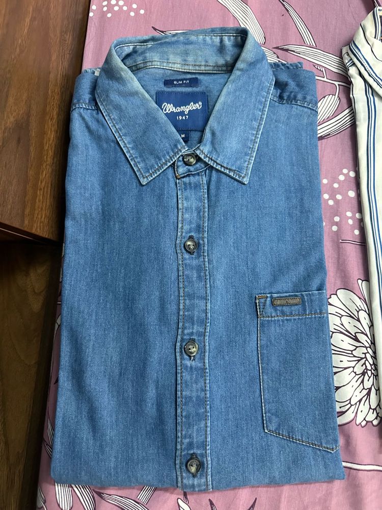 Wrangler Denim Shirt - Casual Style