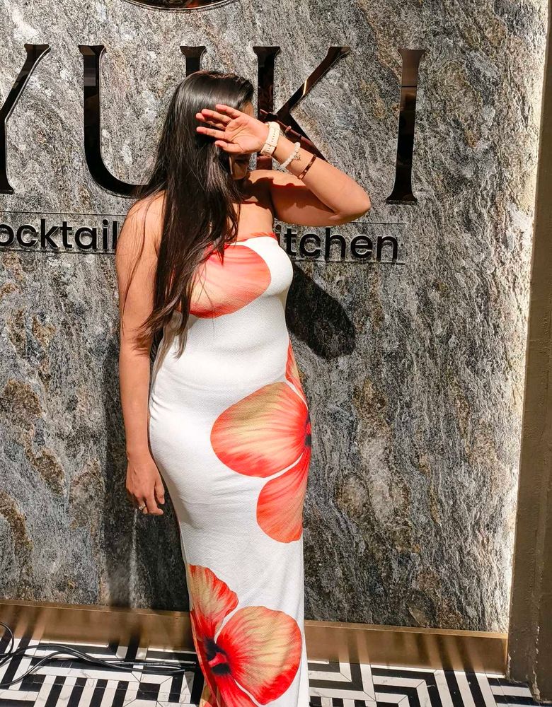 Gorgeous Looking Long Dress