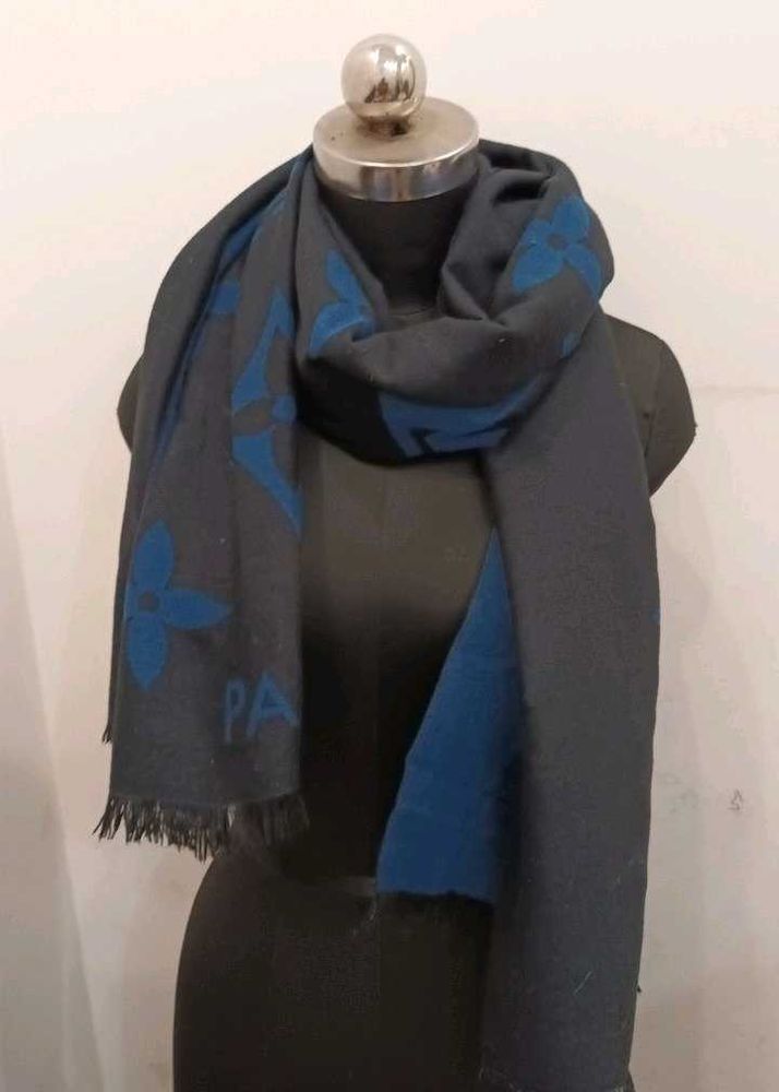 winter warm soft light weight scarf/shawl