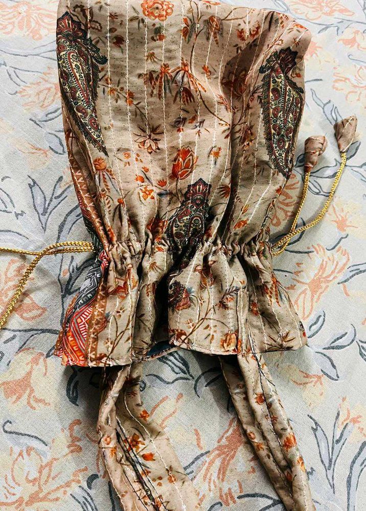Floral Print Bag Potle Tip