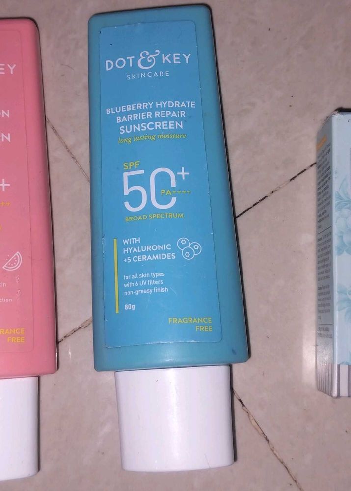 Dot &amp; Key Blueberry Sunscreen SPF 50