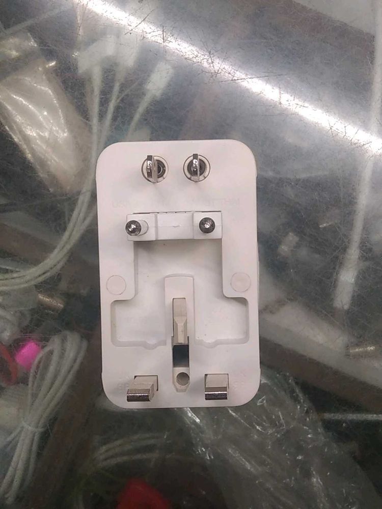 Universal Travel Adaptor