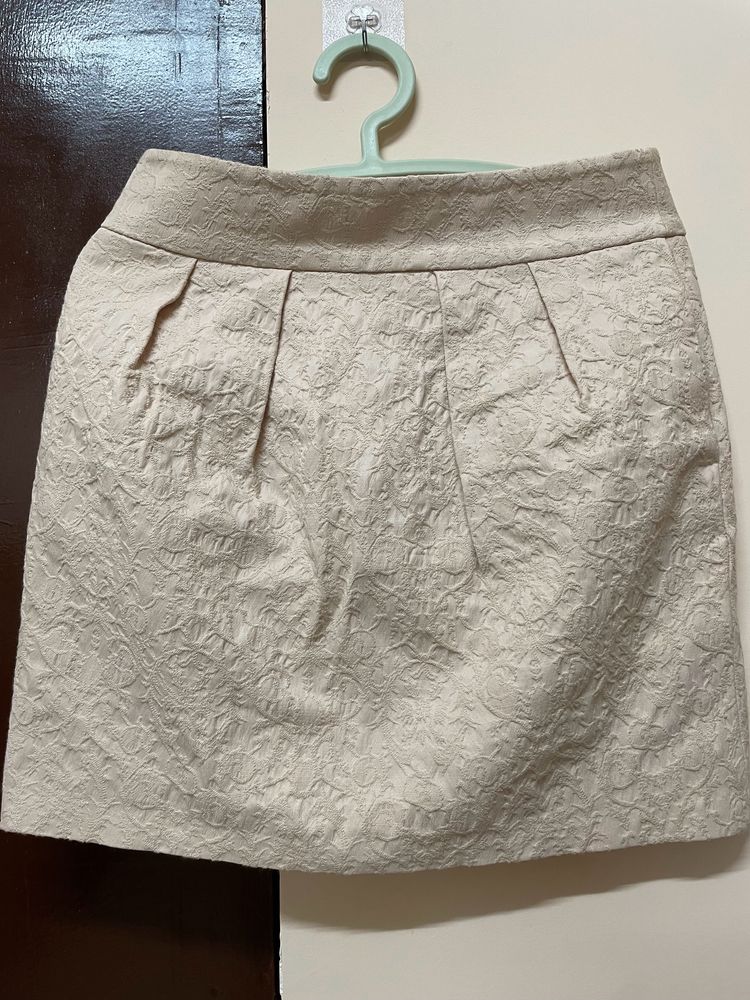 Zara Women Beige Skirt